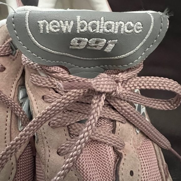 New Balance Gender Inclusive Made in UK 991 v2 Sneaker  New Balance 991 Sneakers